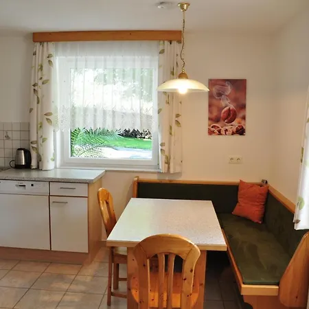 Haus Buebl Διαμέρισμα