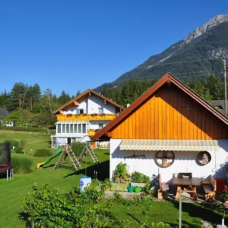 Haus Buebl Presseggersee