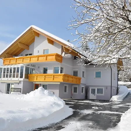 Haus Buebl * Presseggersee